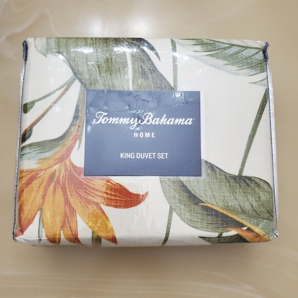 Tommy Bahama Birds Of Paradise Ivory Cotton King 3-Piece Duvet Cover Set - Picture 3 of 10